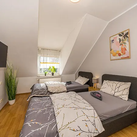 Rl5 Stillvoll, Zentral, Ruhig Mit Parkplatz * Chemnitz